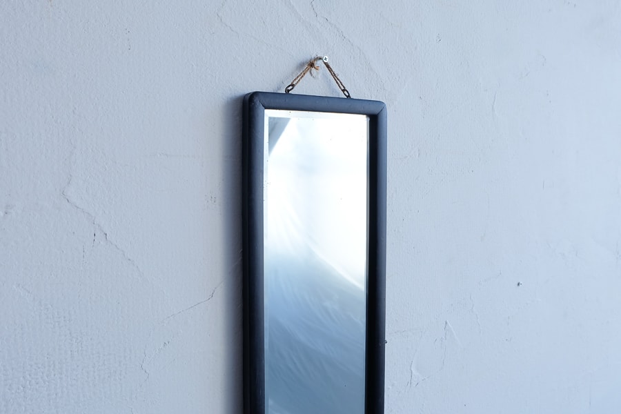 すらりとした黒い鏡 | ライフスタイルショップICCA Online shop