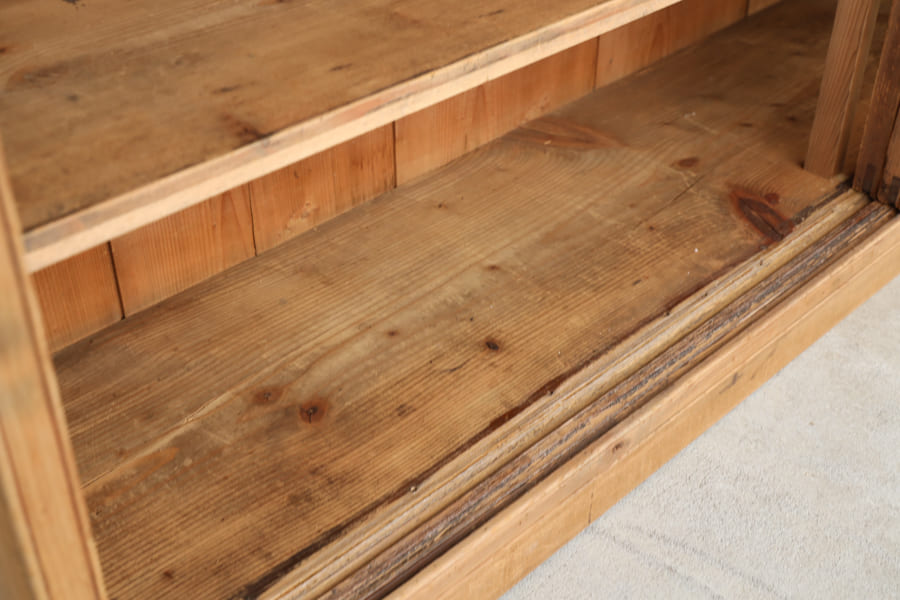 ����ƥ����������ɥܡ���