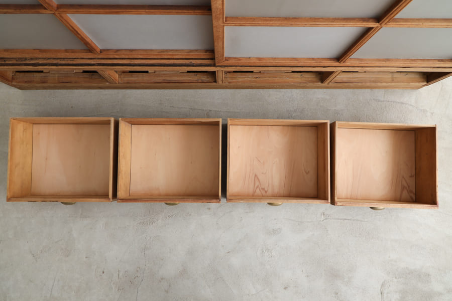 ����ƥ����������ɥܡ���